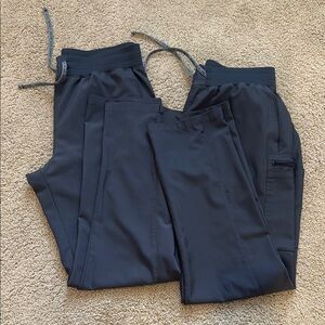 Set of 2 Landau forward scrub pants